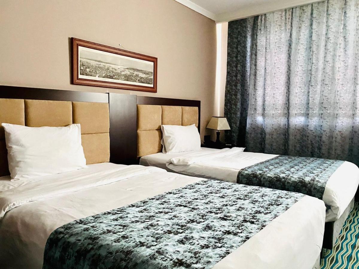 Marine Inn Hotel Baky Esterno foto